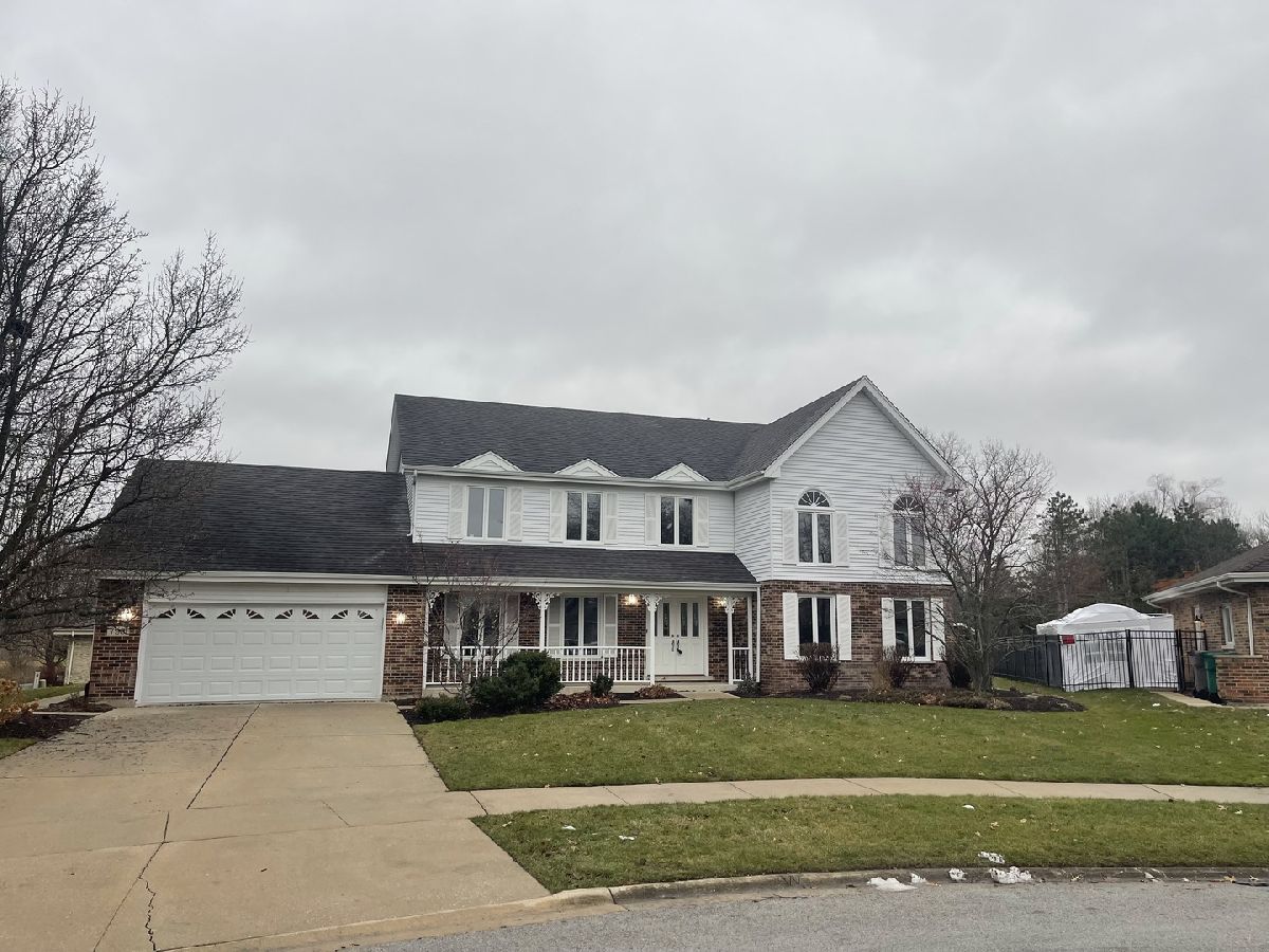 Homes Sold Ishnala Woods Orland Park Illinois, 7901 Dakota