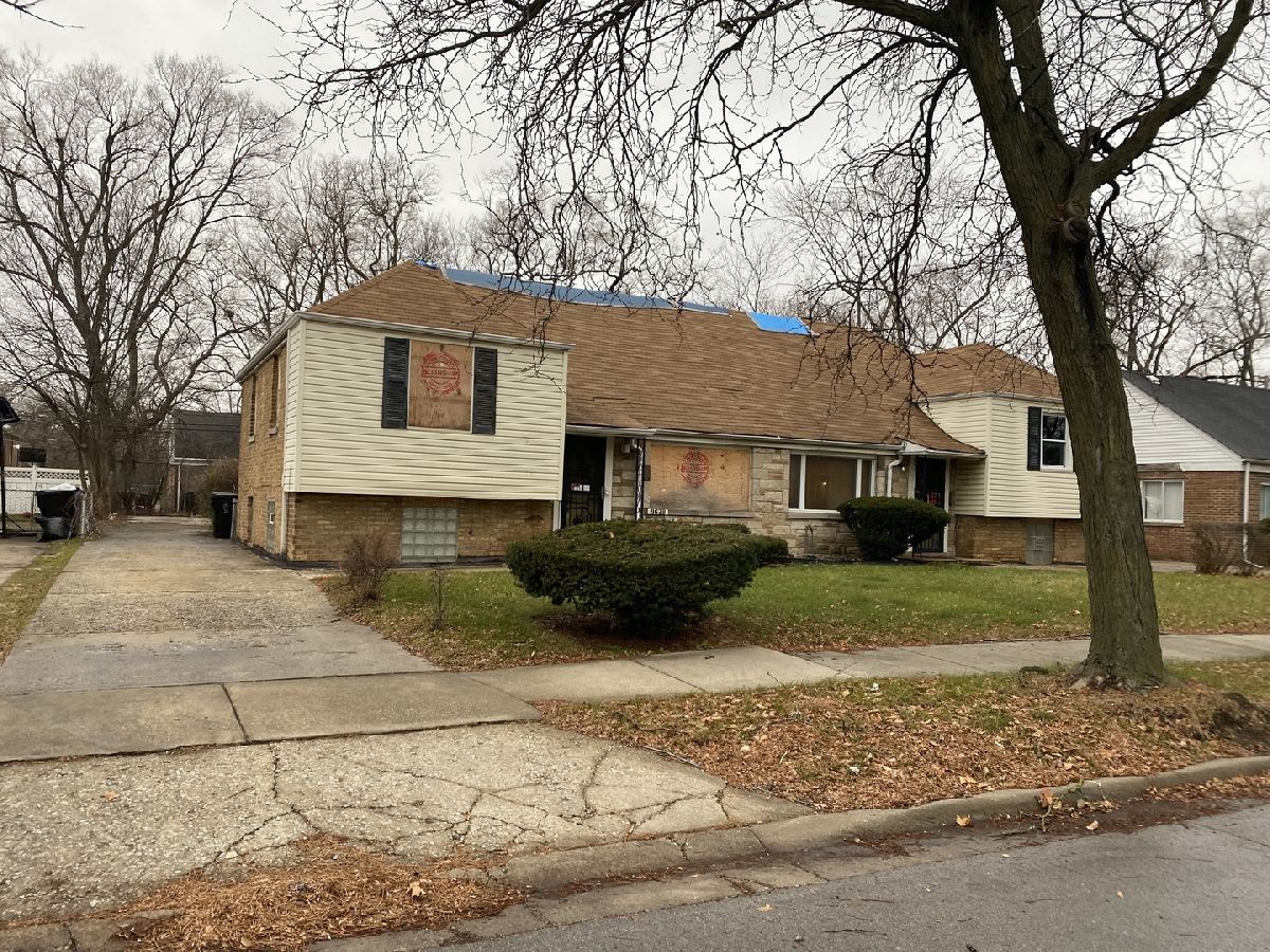 Townhomes & Homes Sold Merrionette Manor Chicago Illinois, 9628 Luella