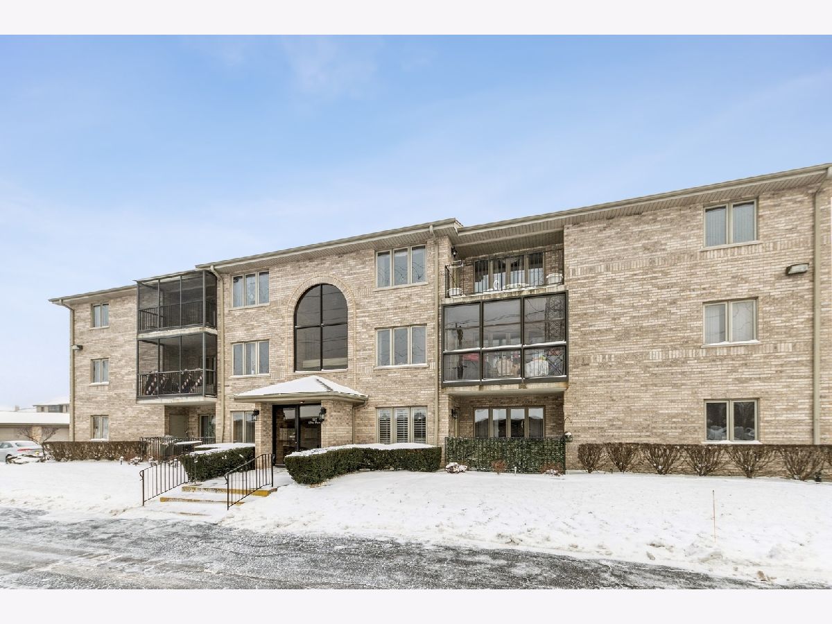 Condominiums Sold Crestpoint Crestwood Illinois, 5117 139th