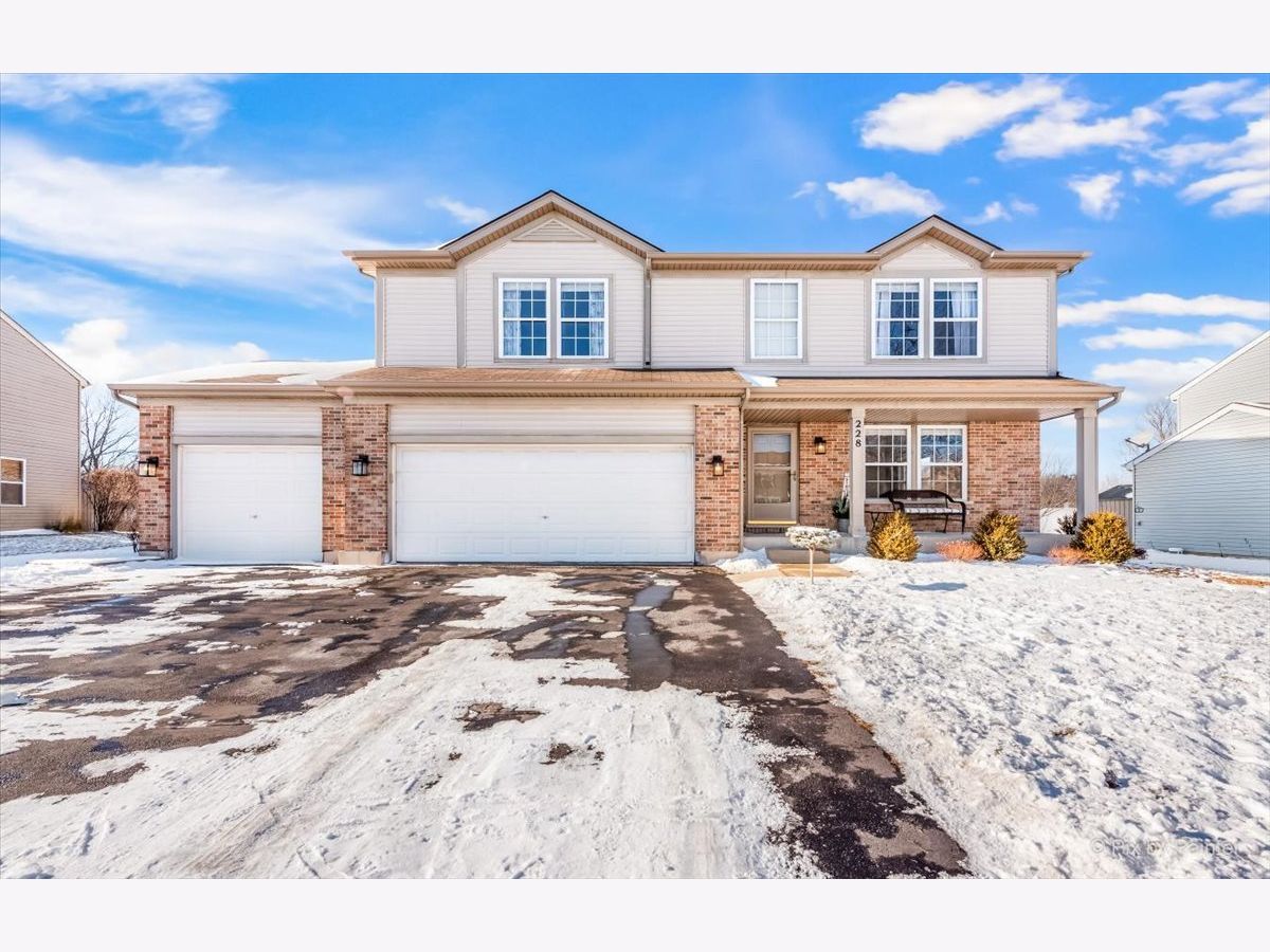 Homes Sold White Oak Ponds Hampshire Illinois, 228 White Oak