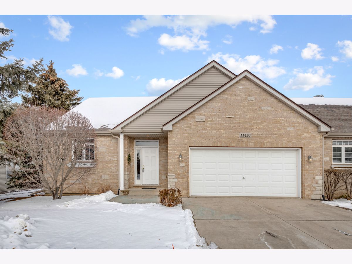Townhomes Sold Tuthill Huntley Illinois, 11420 Russell