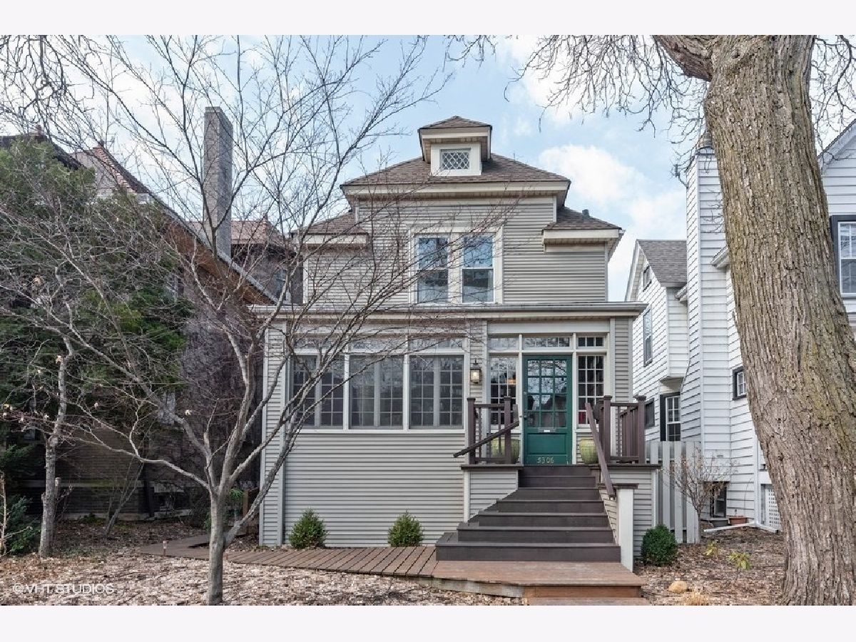 Homes & Condominiums Rented Lakewood Balmoral Chicago Illinois, 5306 Wayne