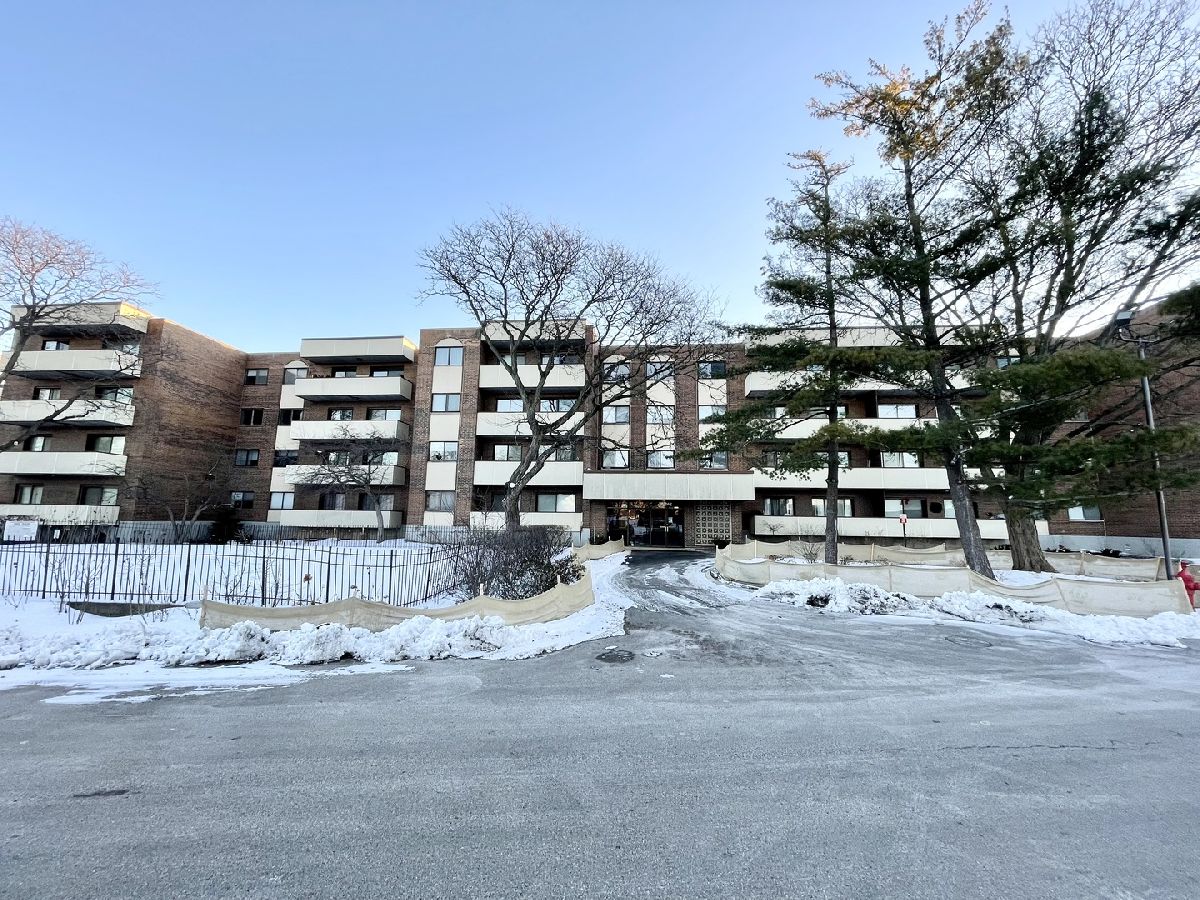 Condominiums Sold Gross Point Towers Skokie Illinois, 9242 Gross Point