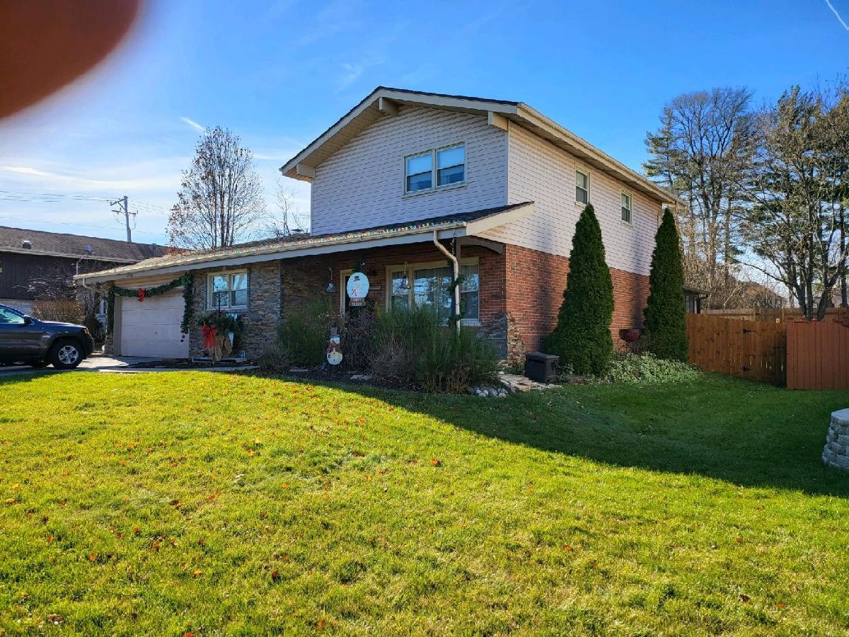 Homes Sold Dolphin Lake Homewood Illinois, 18248 Dolphin Lake
