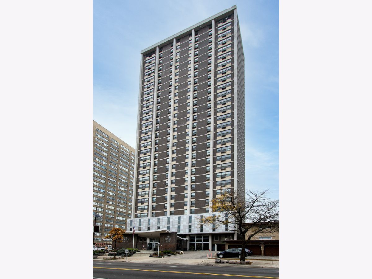 Condominiums Sold Tiara Chicago Illinois, 6145 Sheridan