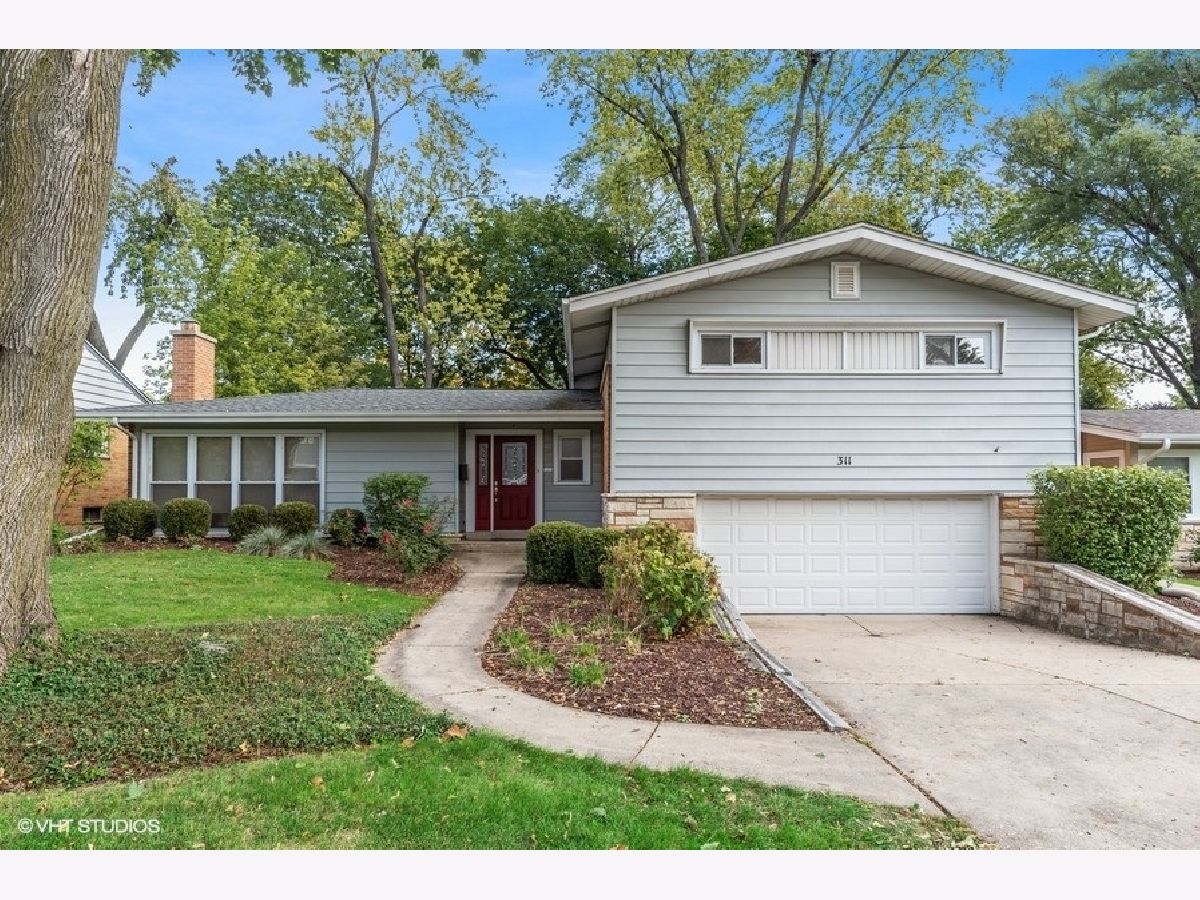 Homes Sold Windsor Heights Arlington Heights Illinois, 311 Derbyshire