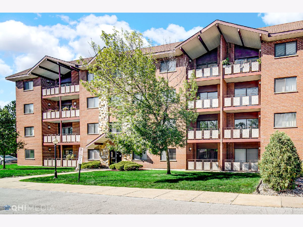 Condos & Townhomes & Homes Sold Flosswood Homewood Illinois, 2311 183rd