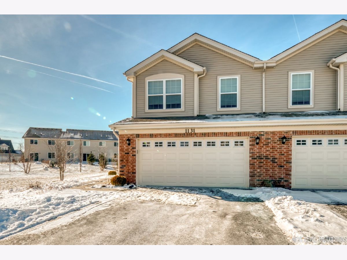 Condos & Townhomes & Homes Sold The Cove Algonquin Illinois, 1131 Grayhawk