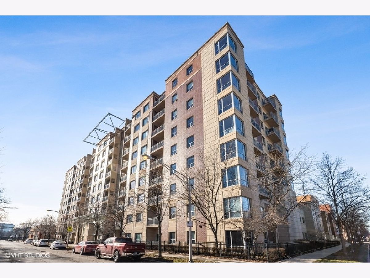 Condominiums Sold Westhaven Park Chicago Illinois, 100 Hermitage