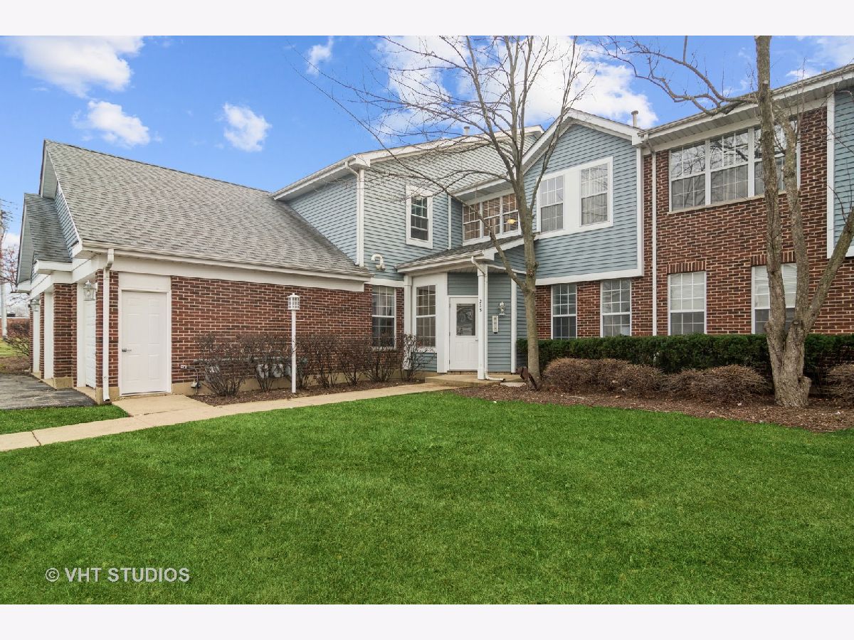 Condos & Townhomes Sold Hamilton Center Palatine Illinois, 223 Lynn