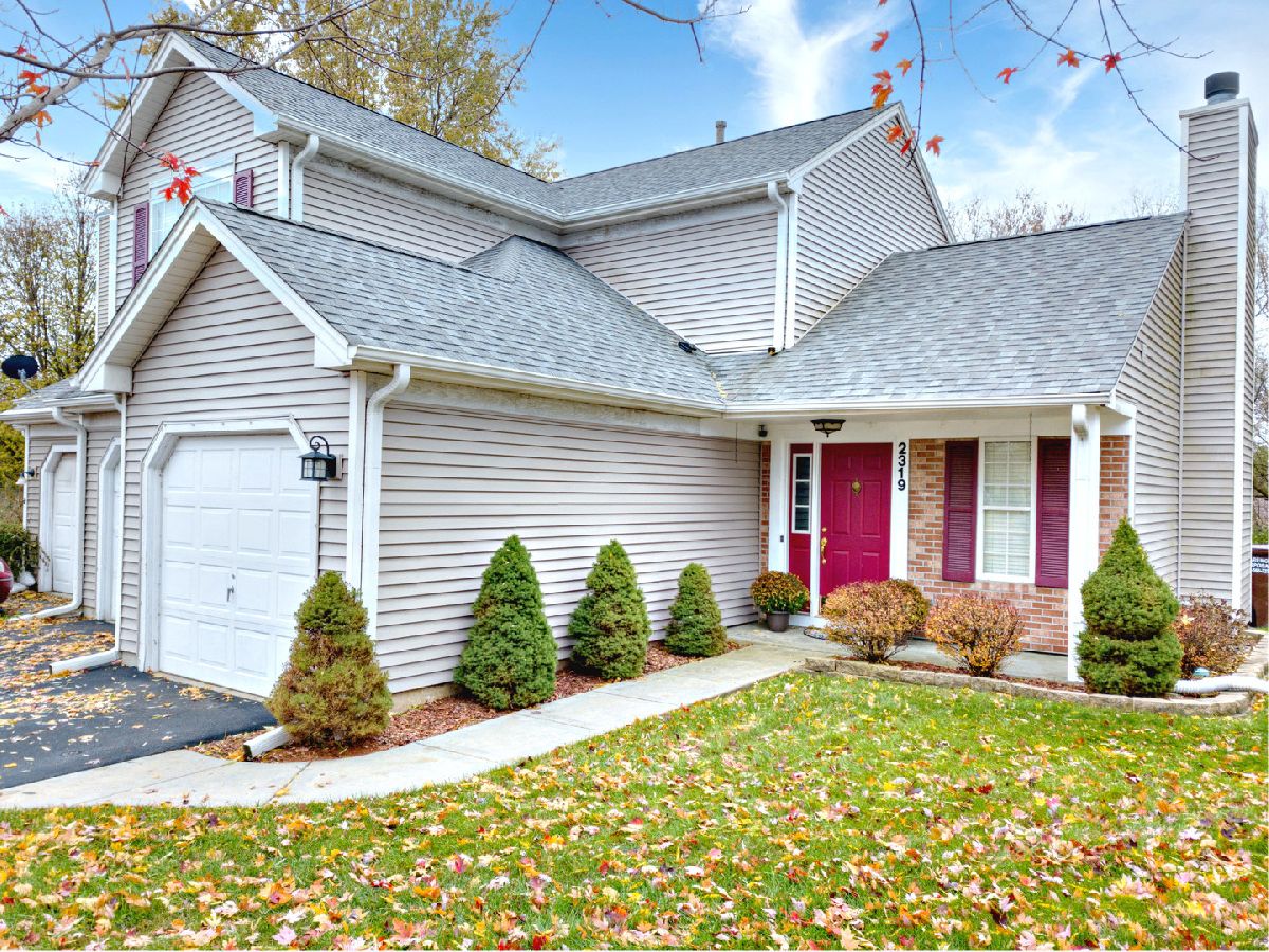 Homes & Townhomes Sold Applewood Woodstock Illinois, 2319 Aspen