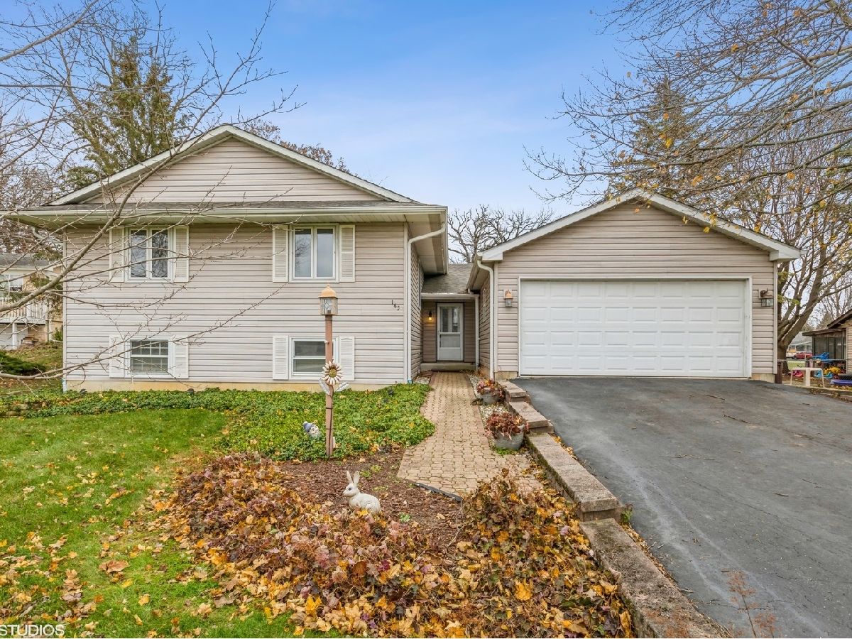 Homes Sold Windmill Meadows Gilberts Illinois, 165 Tyler Creek