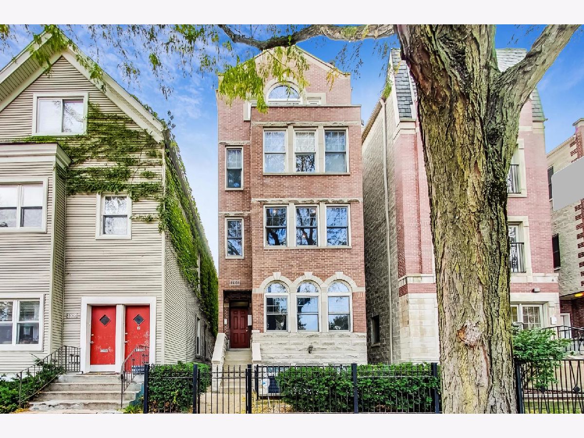 Townhomes & Condos & Homes Sold Roscoe Village/lakeview Chicago Illinois, 3308 Damen