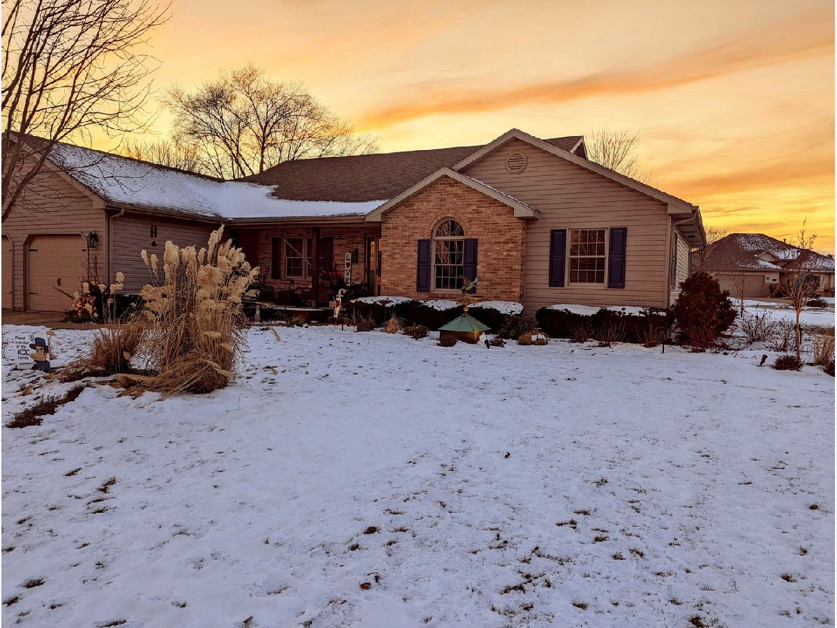 Homes Sold Hunters Run Bourbonnais Illinois, 1477 Derby