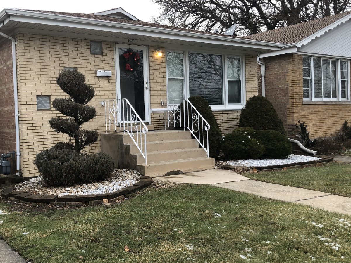 Homes Sold Streamside Harvey Illinois, 14316 Normal
