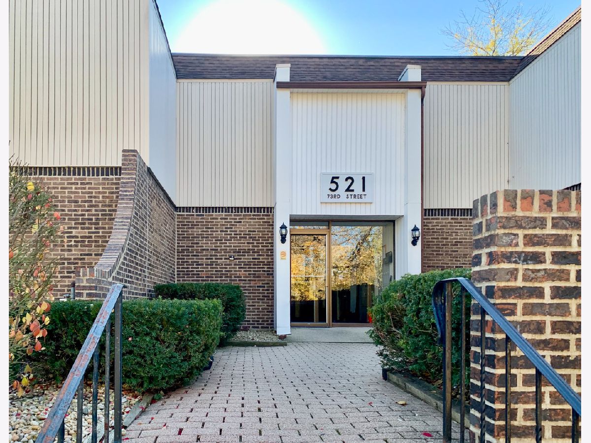 Condominiums & Homes Sold Farmingdale North Downers Grove Illinois, 521 73rd