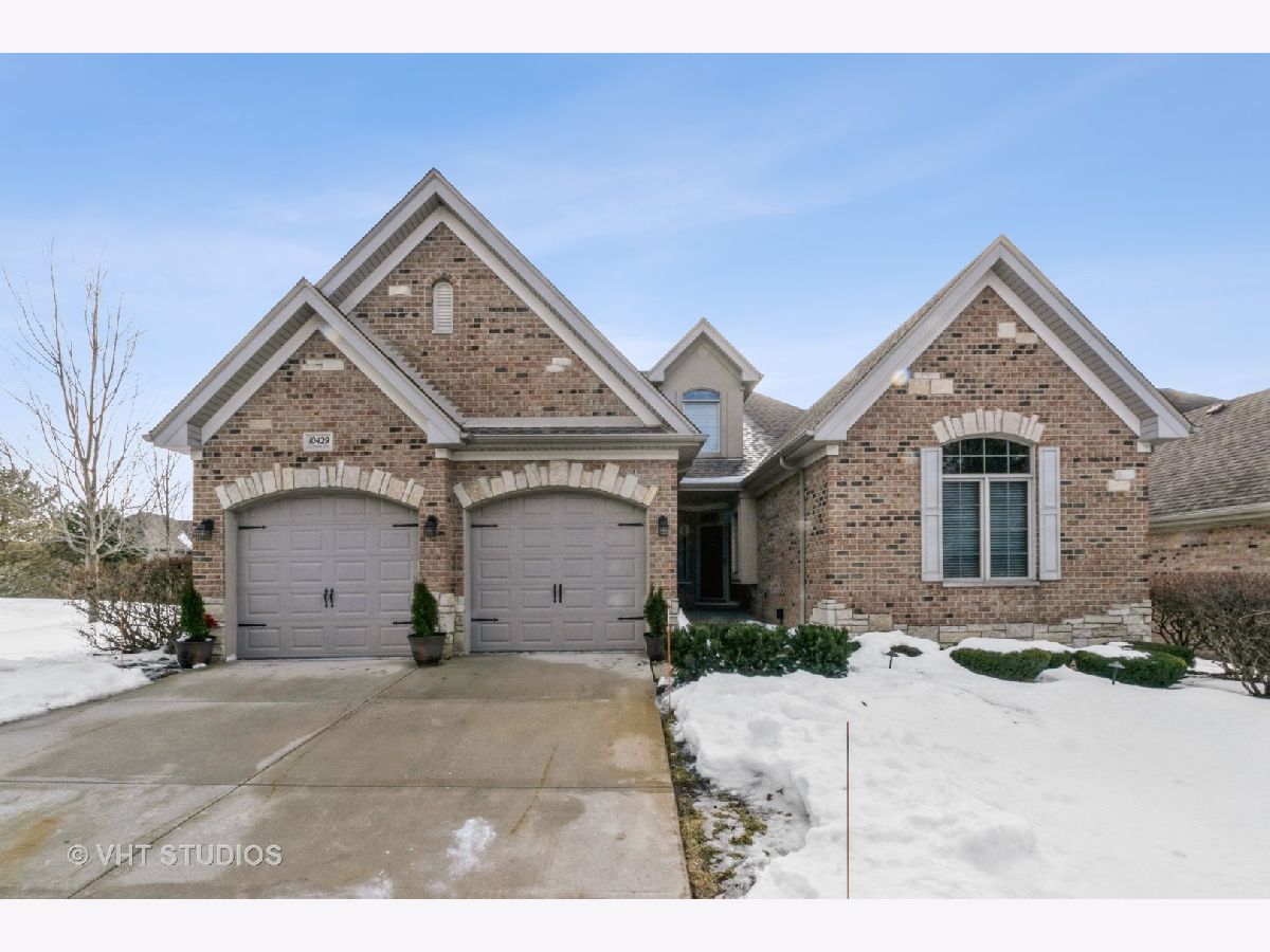 Homes Sold Vintage Place Orland Park Illinois, 10429 Crown