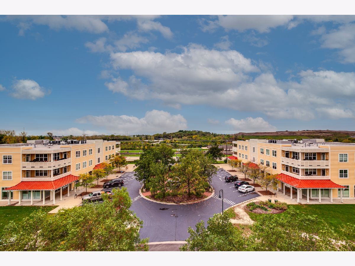 Condominiums Sold Station Square At Prairie Crossing Grayslake Illinois, 970 Harris