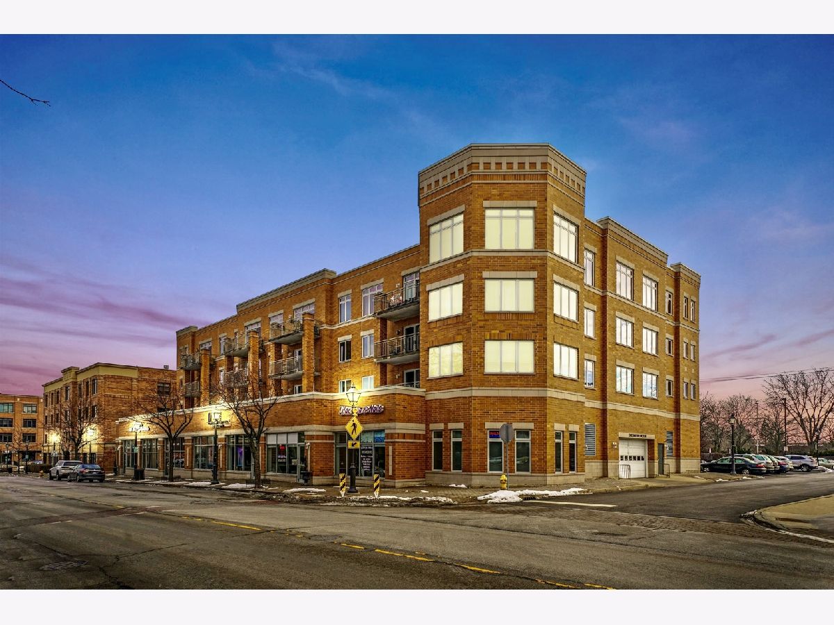 Condominiums Sold Lincoln Place Lombard Illinois, 1 Lincoln