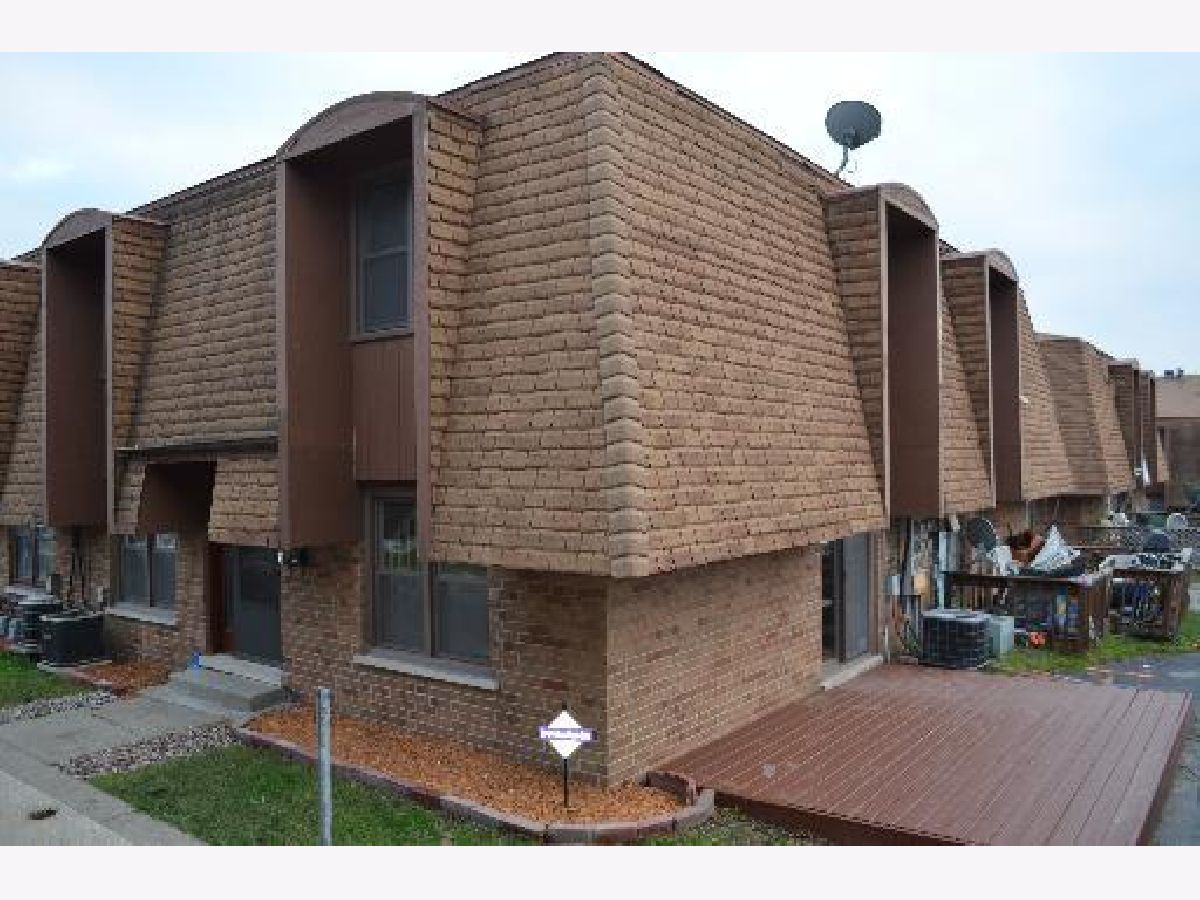 Condos & Townhomes Sold Ronne Tree Alsip Illinois