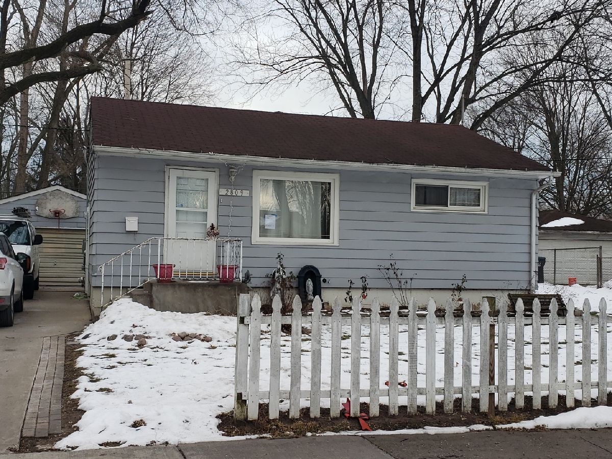 Homes Rented Lake County Gardens Waukegan Illinois, 2809 Butrick