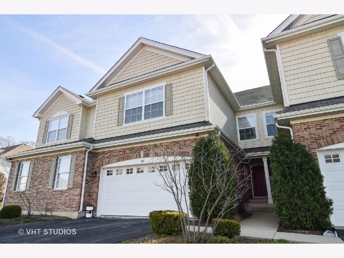 Townhomes Sold Gables Of Roselle Roselle Illinois, 547 Bobby Ann