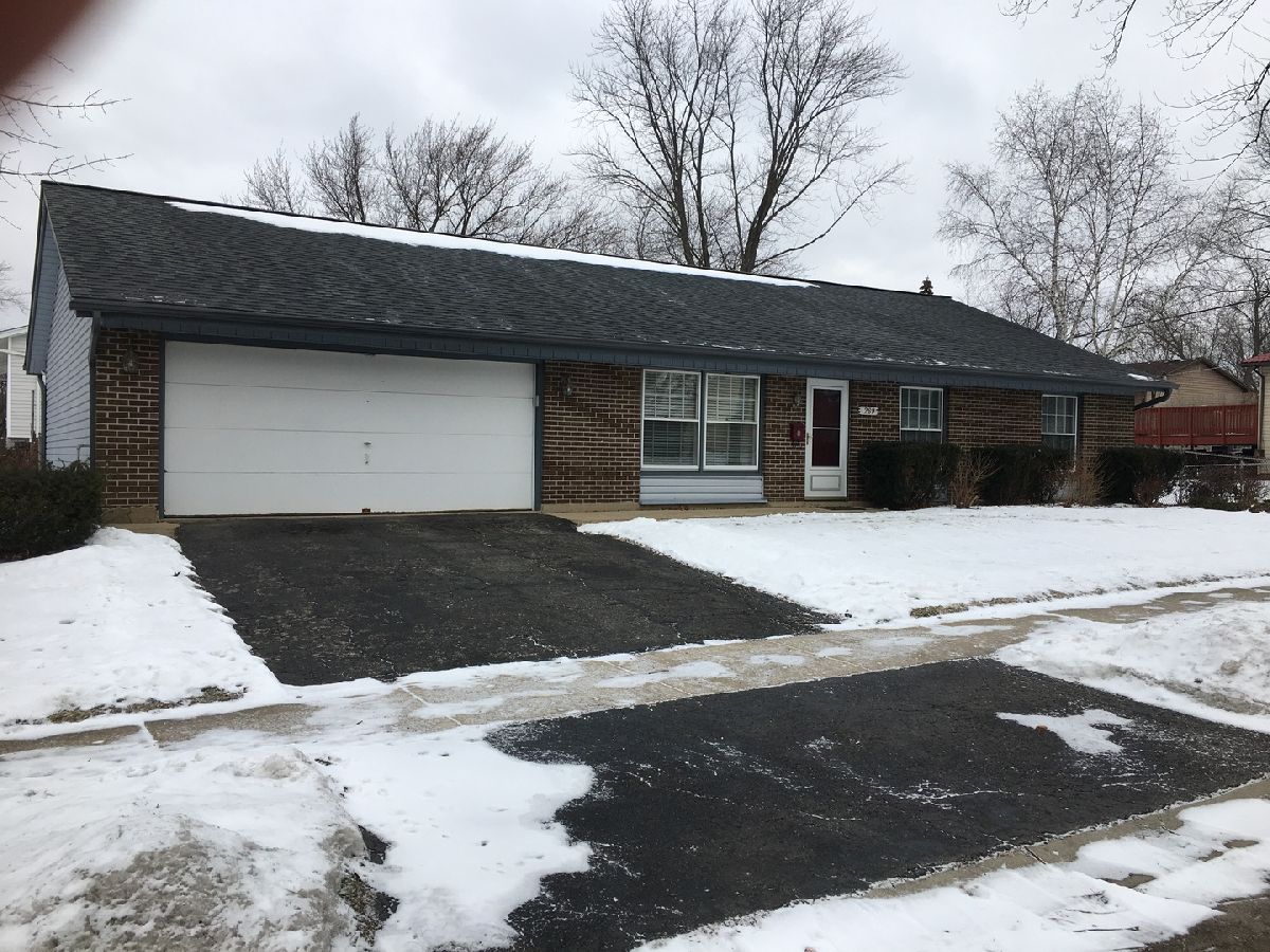 Homes & Townhomes Rented Hanover Highlands Hanover Park Illinois, 1289 Yorkshire