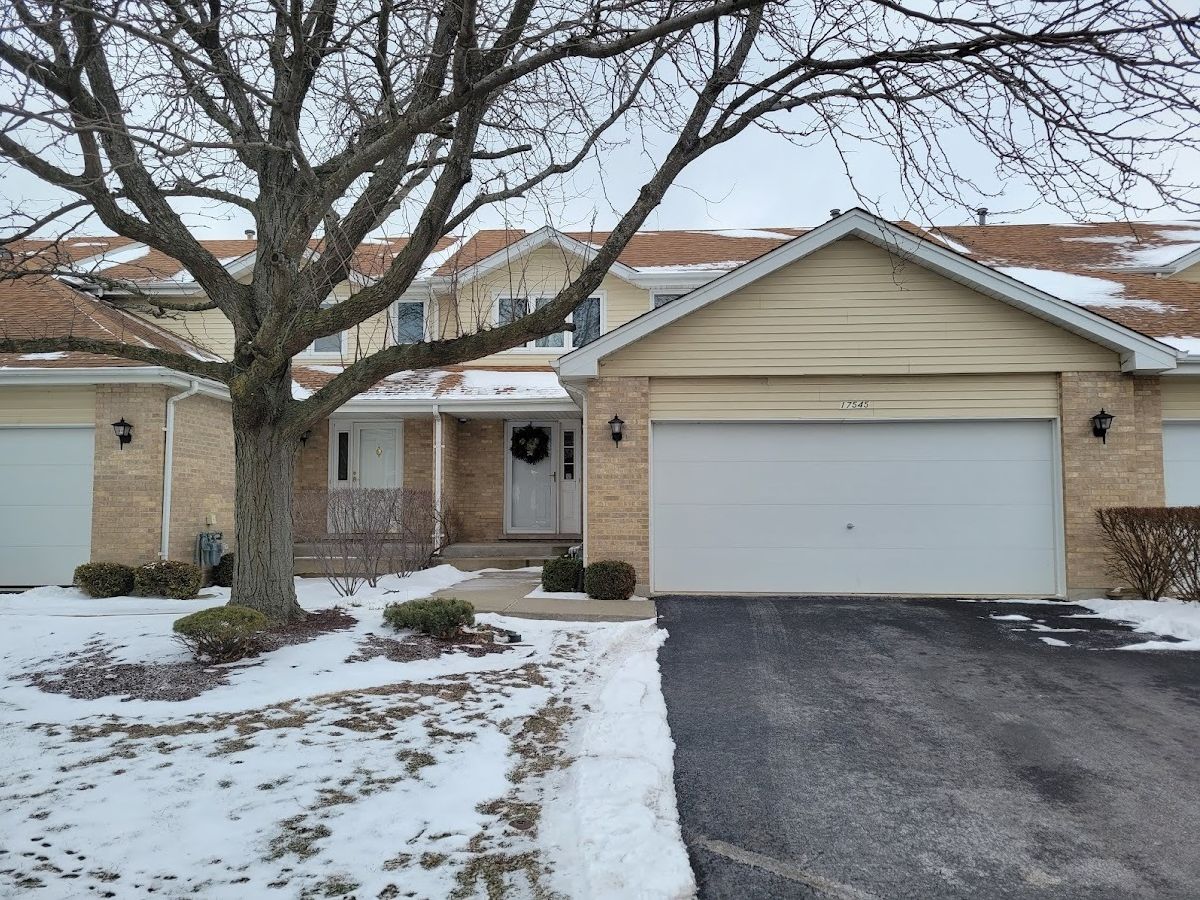 Townhomes & Homes Sold Pheasant Chase West Tinley Park Illinois, 17545 Quail