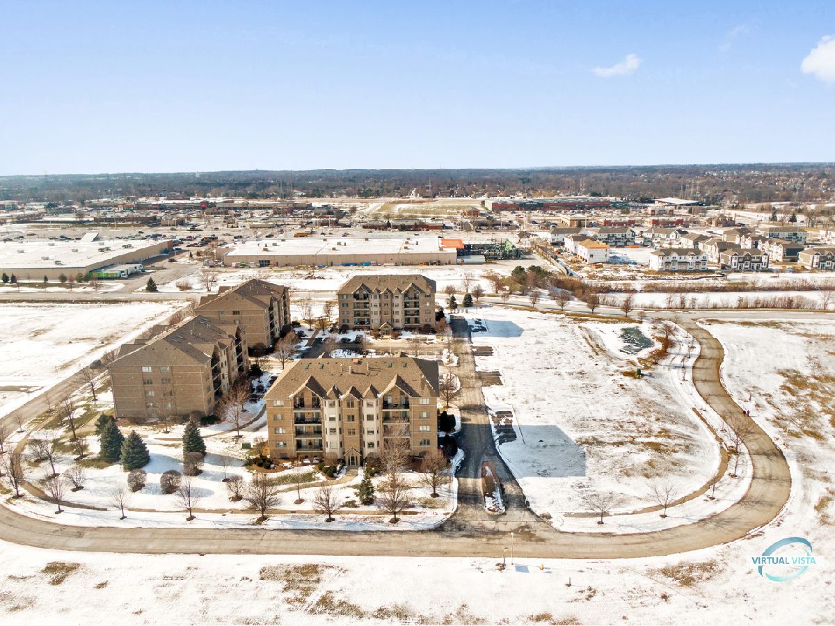 Homes & Condominiums Sold Goodings Grove Unit 4 Homer Glen Illinois, 14100 Sheffield