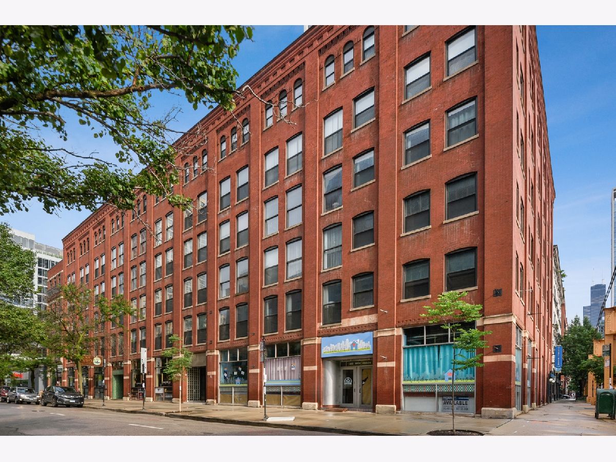 Condos & Townhomes Sold Huron Street Lofts Chicago Illinois, 225 Huron