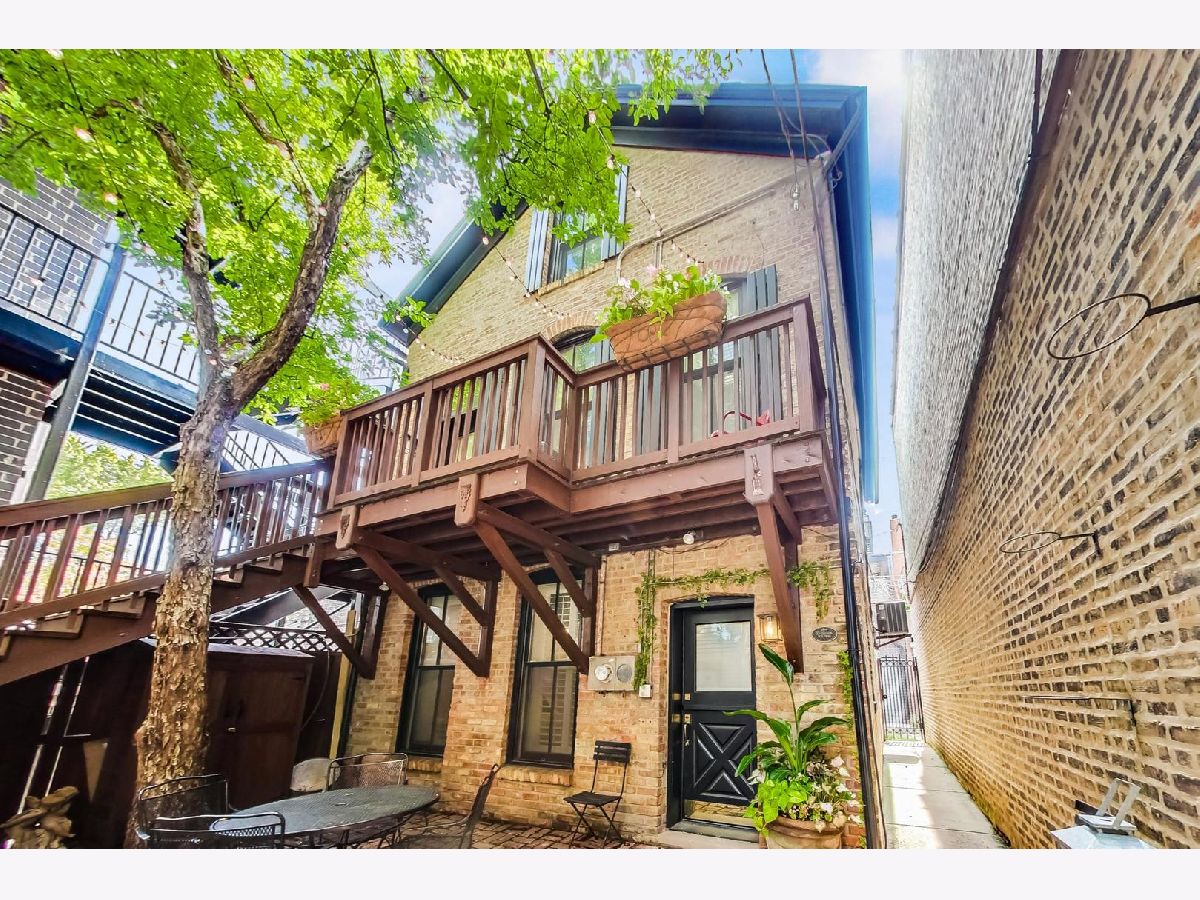 Condos & Townhomes Sold Wrightwood Neighbors Chicago Illinois, 901 Wrightwood