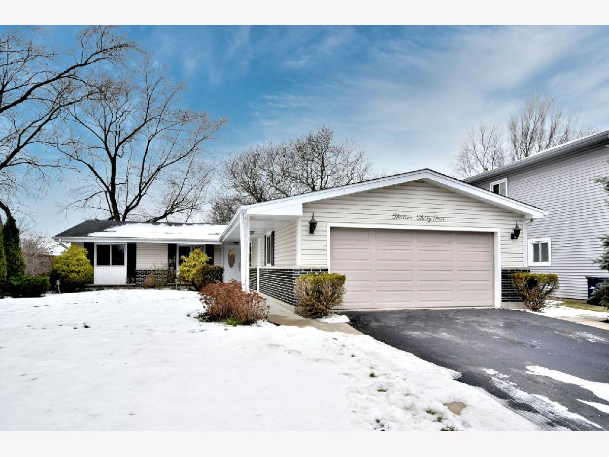 Homes & Condos & Townhomes Sold Manor Hill Lombard Illinois, 1334 Elizabeth