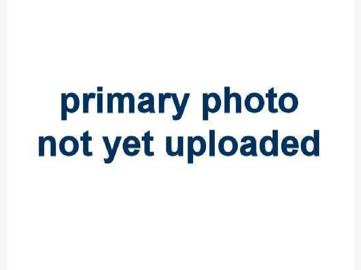 Condos & Townhomes Rented Briarcliffe Lakes Wheaton Illinois, 1607 Thames