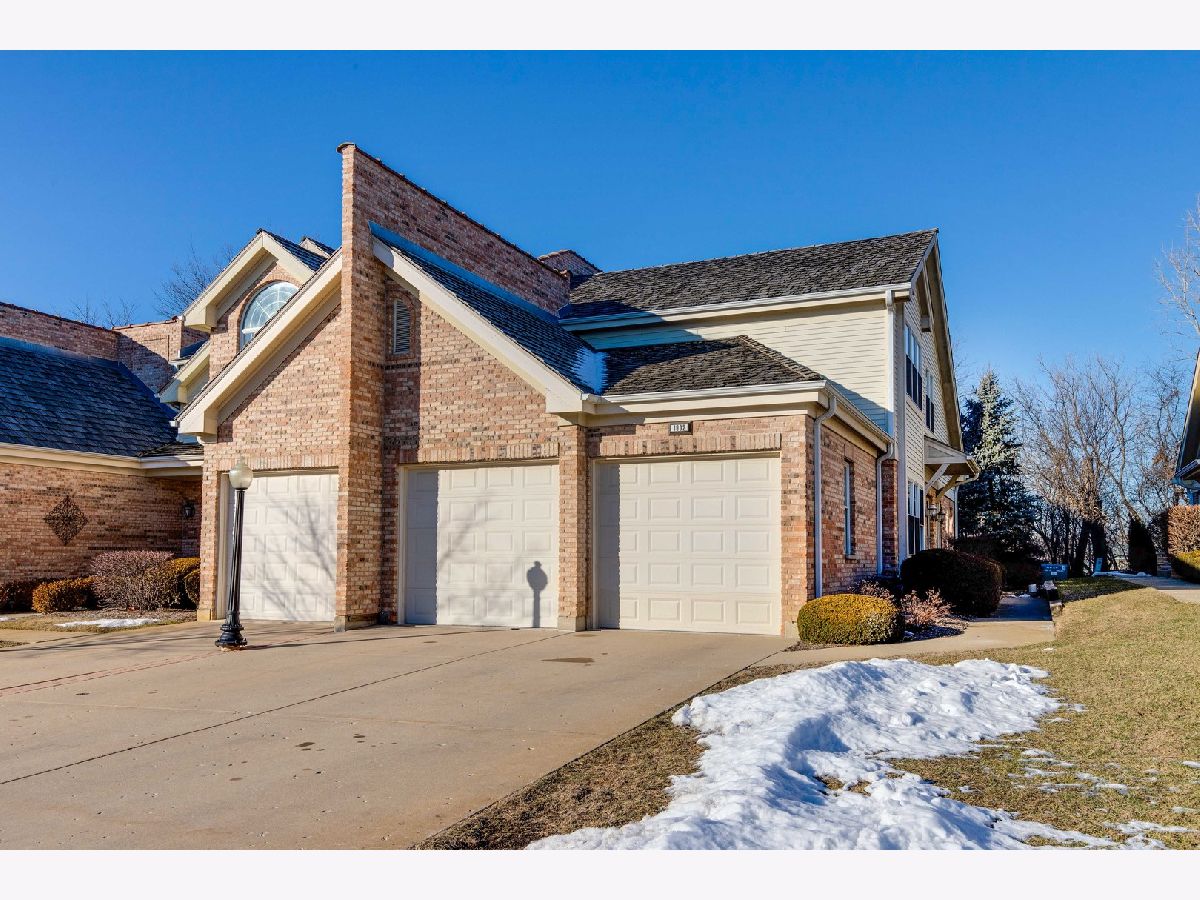 Townhomes & Condos Sold Ashbury Inverness Illinois, 1902 Ashbury