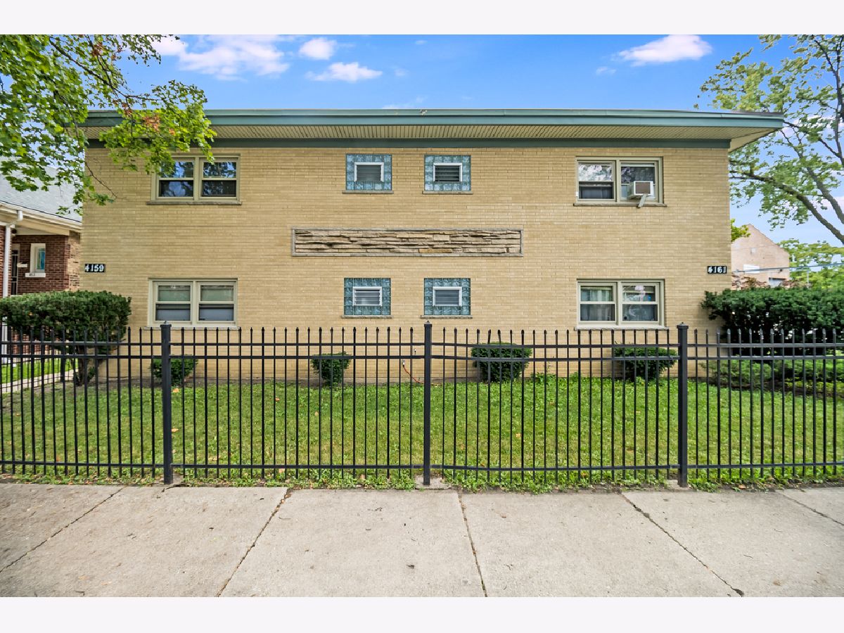 Homes & Condos & Townhomes Sold Belmont Gardens Chicago Illinois, 4159 Oakdale