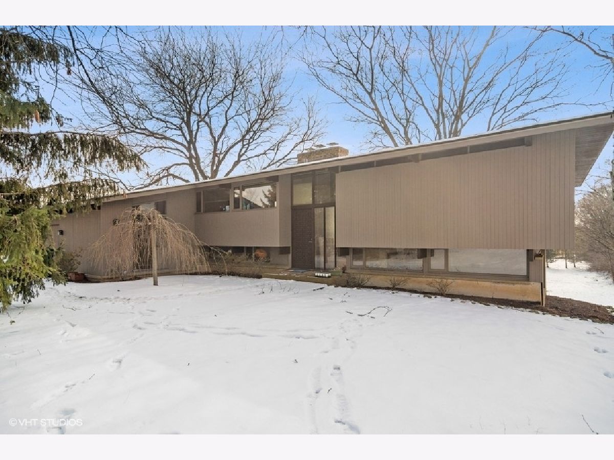 Homes Sold Farm Trails Lake Barrington Illinois, 25306 Cayuga