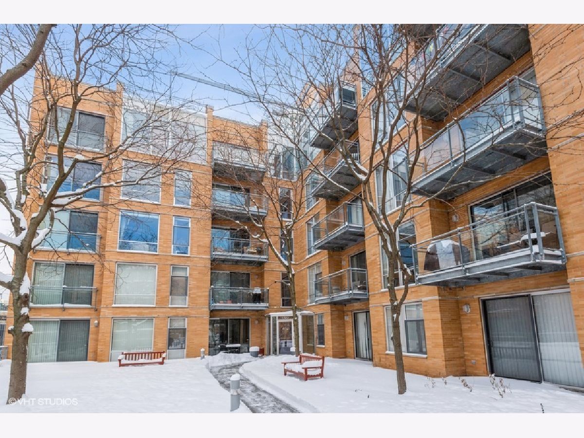 Condominiums Rented Sienna Evanston Illinois, 1720 Oak
