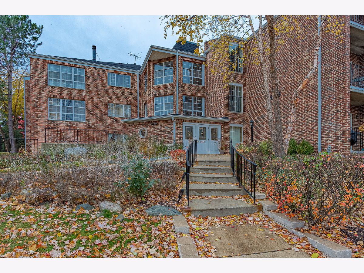 Condos & Townhomes Sold Park Chardonnay Elk Grove Village Illinois, 540 Biesterfield
