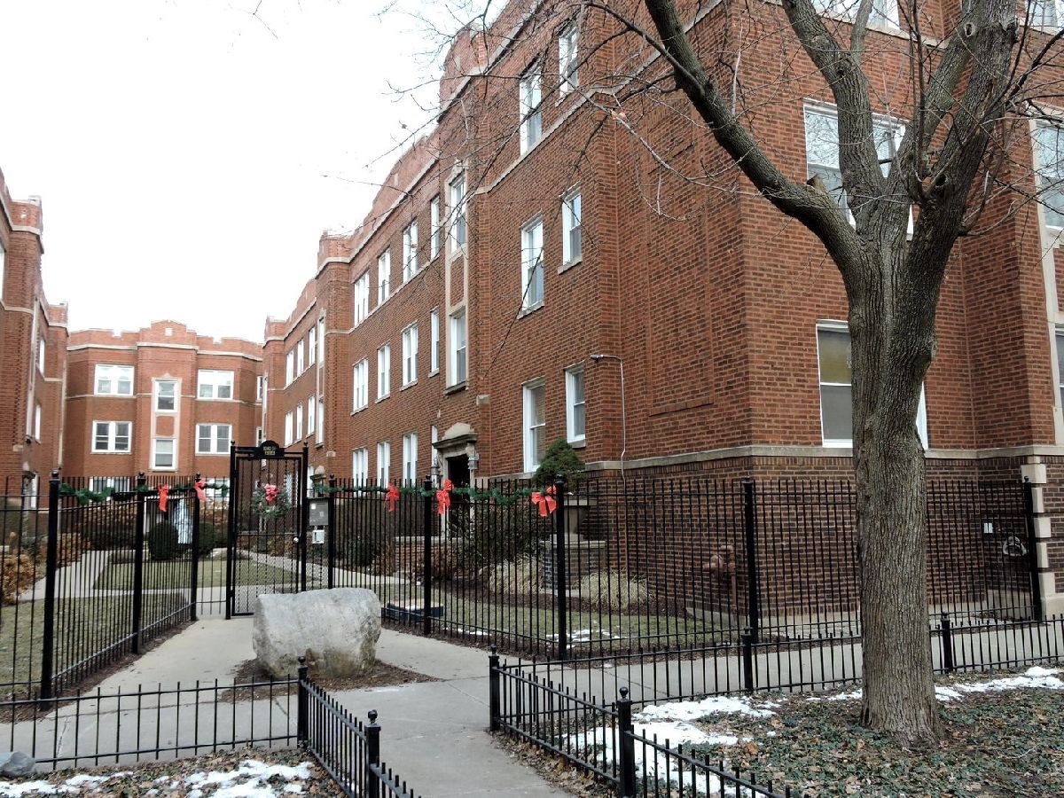 Condominiums Rented The Estes North Shore Chicago Illinois, 1346.5 Estes