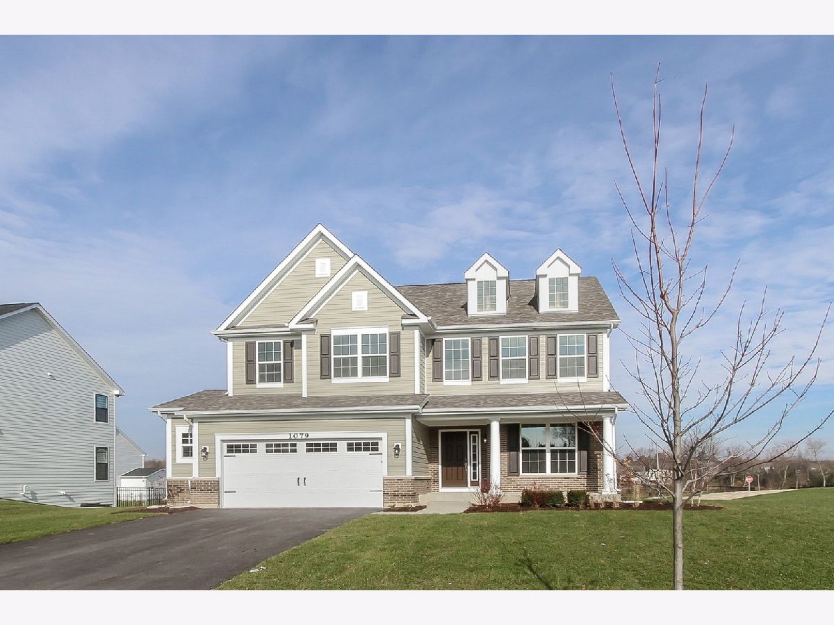 Homes Sold Avery Ridge Lake Zurich Illinois, 1079 Avery Ridge Lot #23