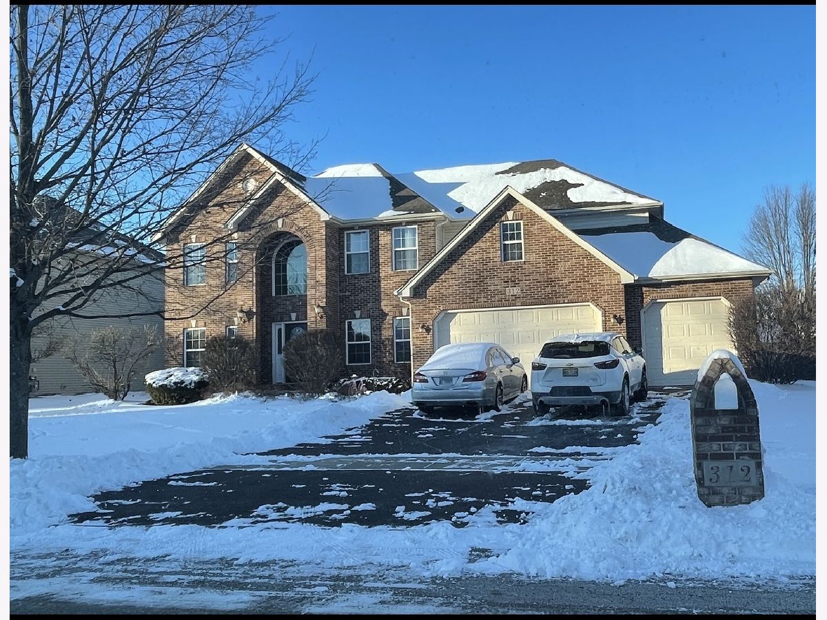 Homes Sold Gates Creek West Oswego Illinois, 312 Berrywood