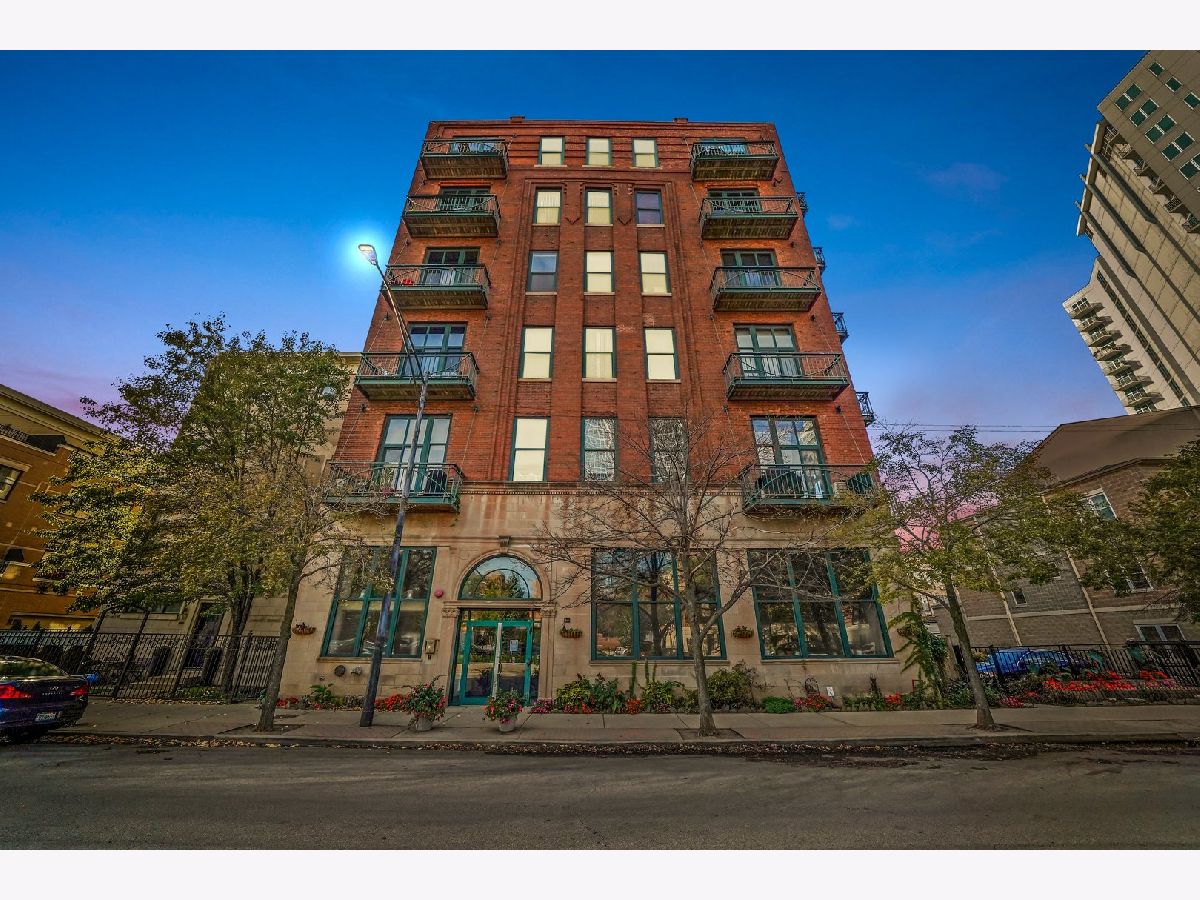 Condominiums Sold Bicycle Station Lofts Chicago Illinois, 1632 Indiana