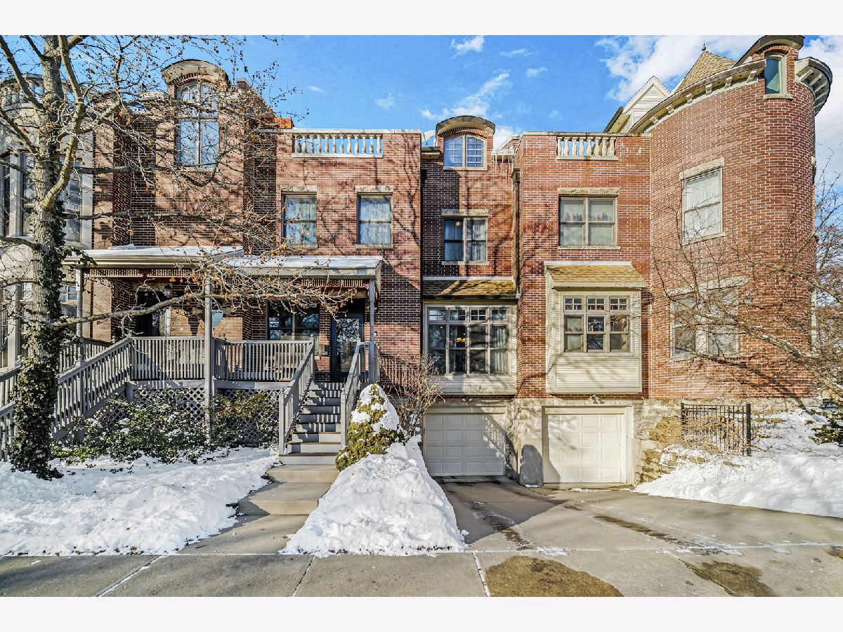 Condos & Townhomes Sold Stonehurst Castle Townhomes Evanston Illinois, 532 Wesley