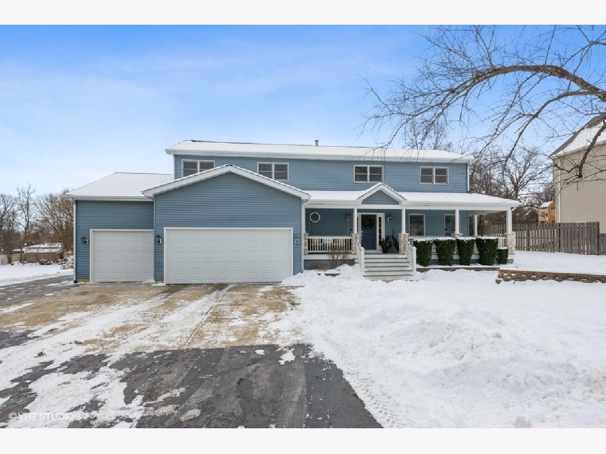 Homes Sold Glenrise Estates Glen Ellyn Illinois, 22W015 Valleyview