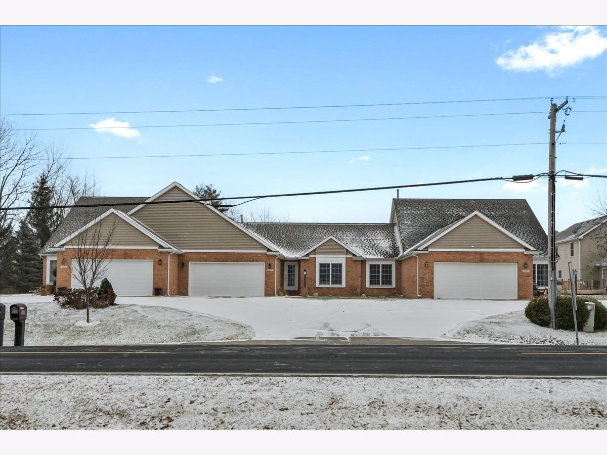 Condominiums Sold Willow Brook Townhomes Mahomet Illinois, 204 N Lake Of The Woods