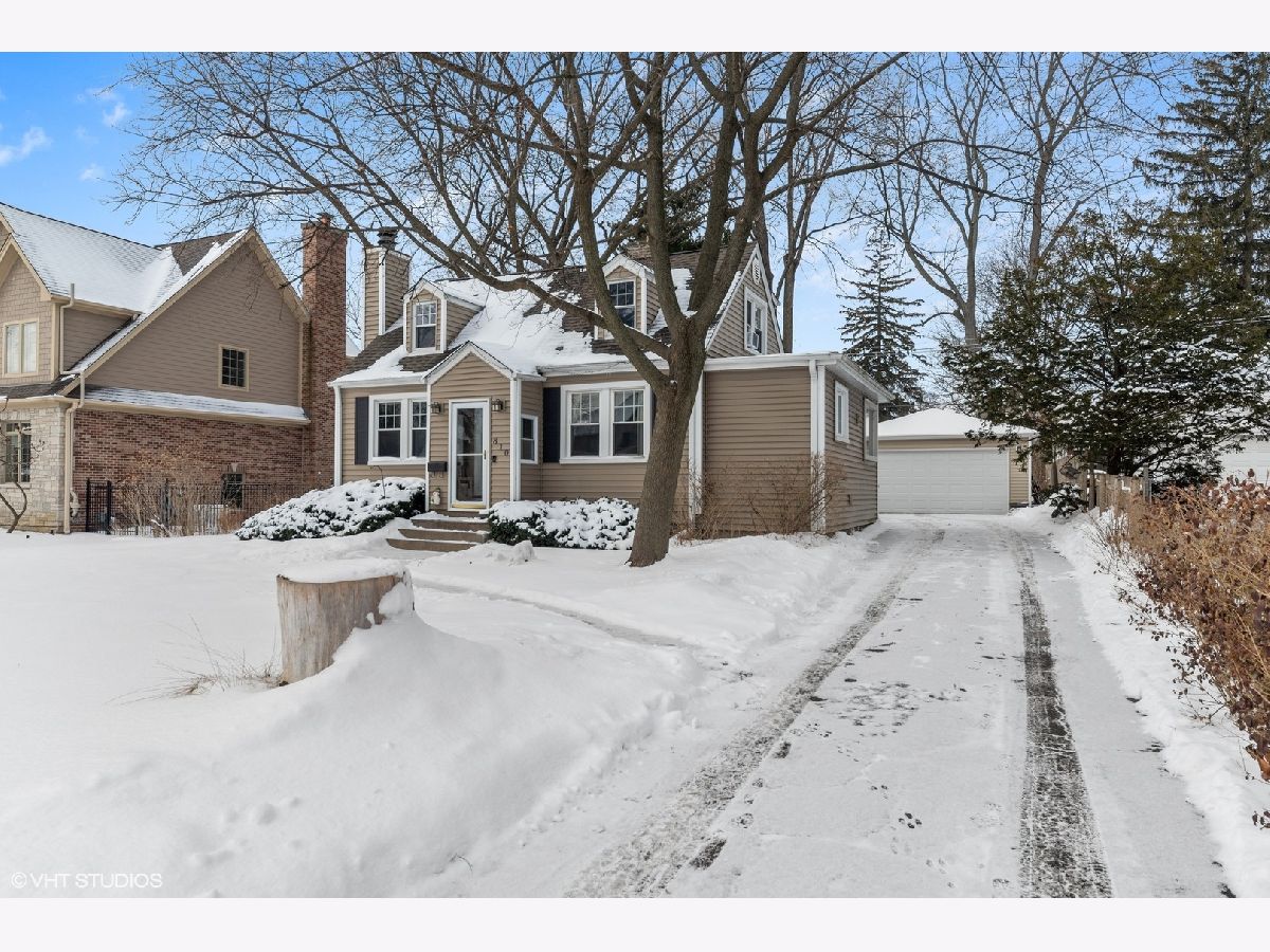 Homes Sold Countryside Glenview Illinois, 810 Glenshire
