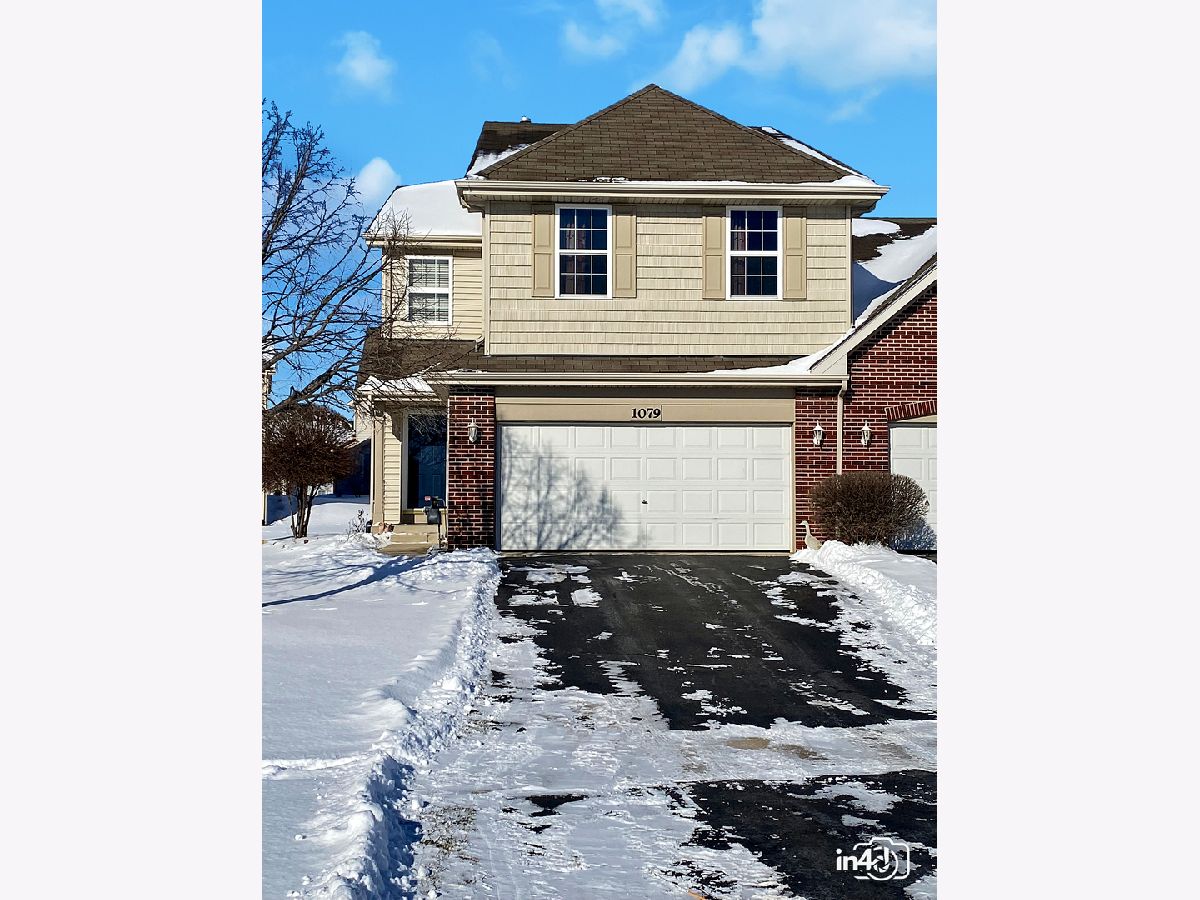 Townhomes Sold Greenhaven Romeoville Illinois, 1079 Birch