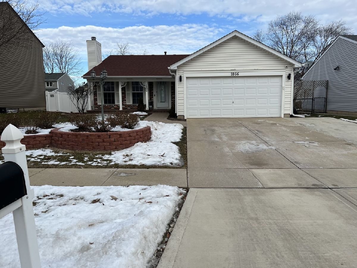 Homes Rented Windemere Elk Grove Village Illinois, 1866 Longboat