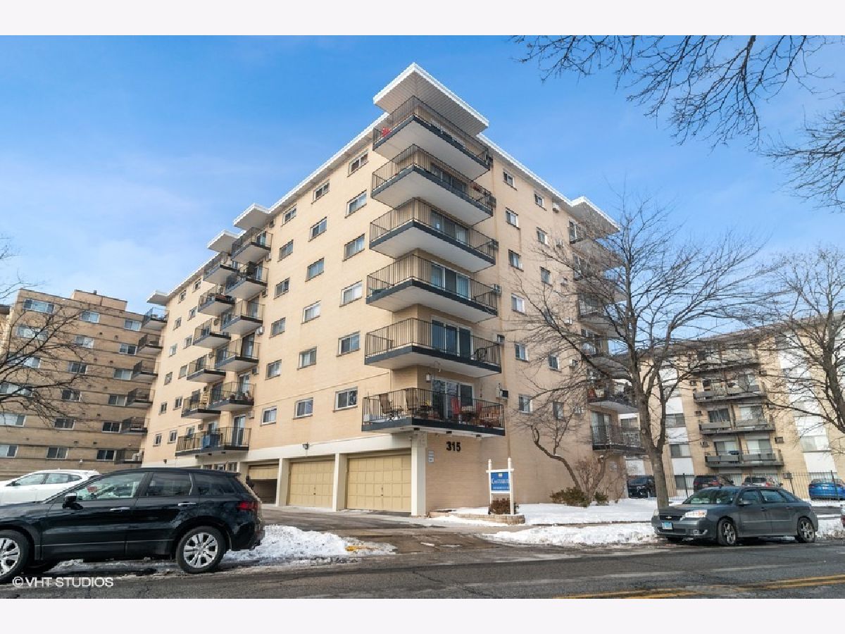 Condominiums Sold Canterbury Condominiums Forest Park Illinois, 315 Des Plaines
