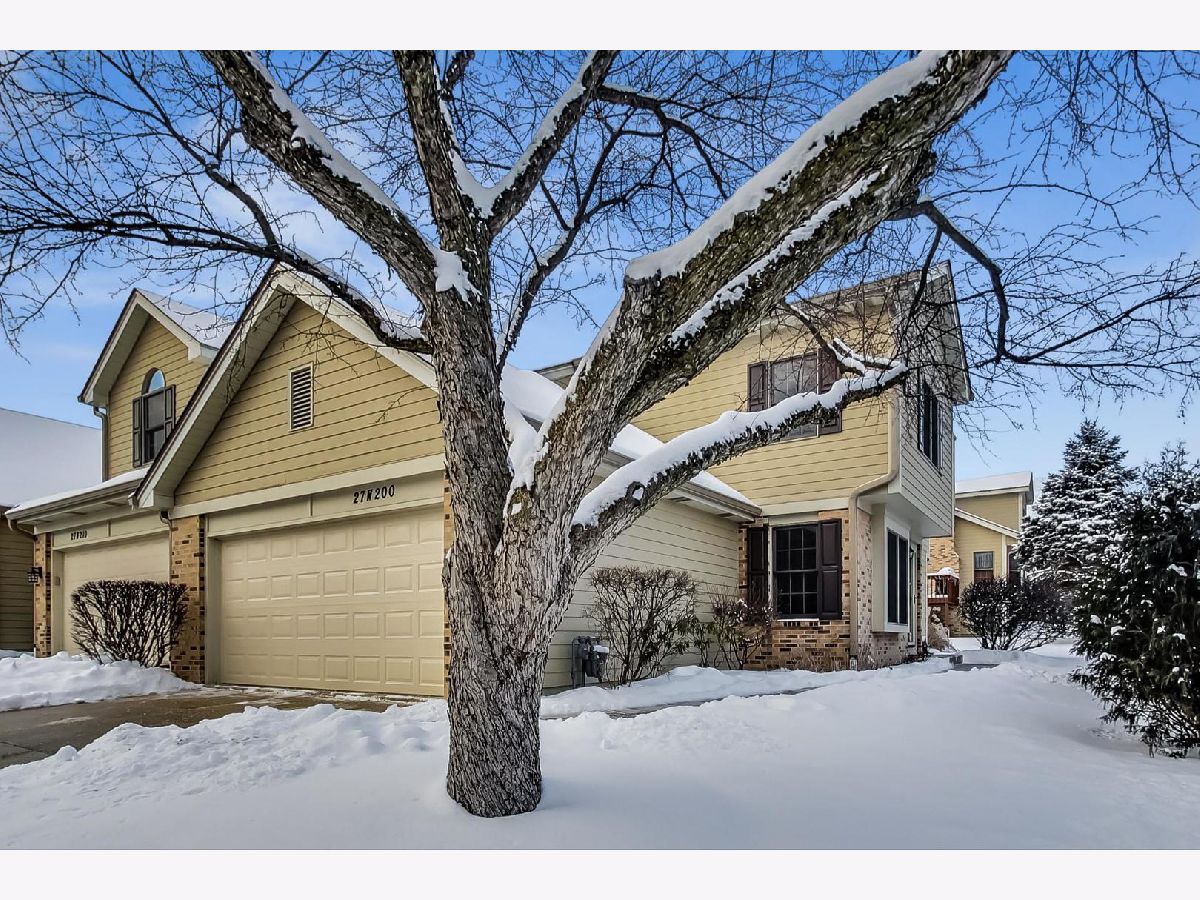 Townhomes & Homes Sold Walnut Hill Winfield Illinois, 27W200 Ash